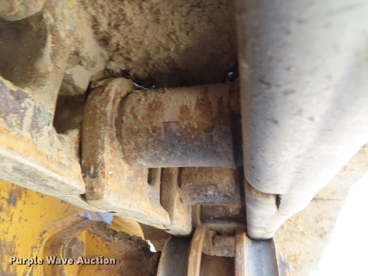 image for item DD6399 1997 Caterpillar 963B track loader