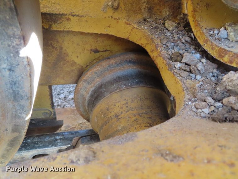 image for item DD6399 1997 Caterpillar 963B track loader