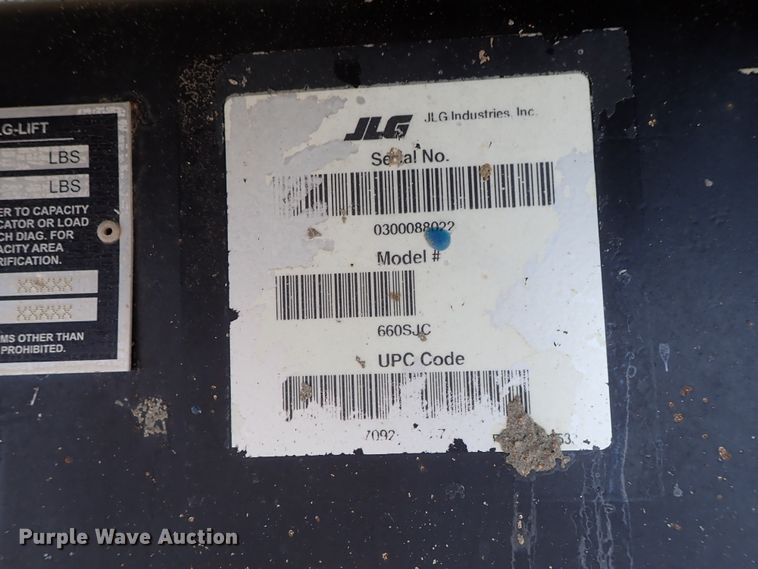 image for item DE5520 2004 JLG 660SJC boom lift