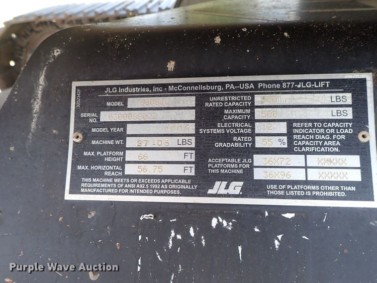 image for item DE5520 2004 JLG 660SJC boom lift