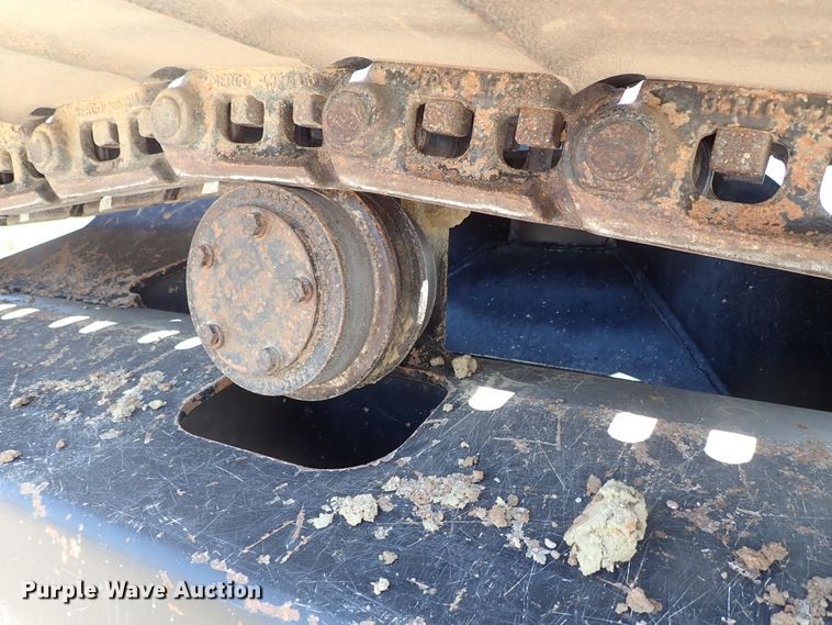 image for item DE5520 2004 JLG 660SJC boom lift