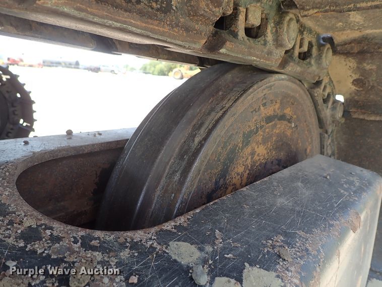 image for item DE5520 2004 JLG 660SJC boom lift