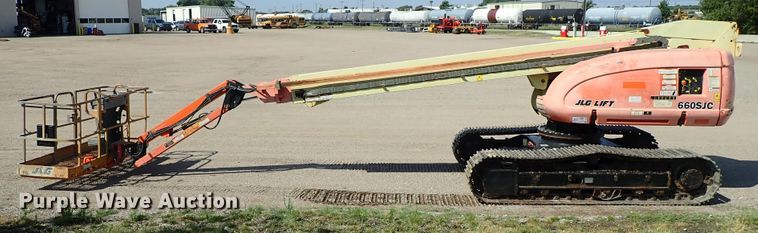 image for item DE5527 2001 JLG 660SJC boom lift