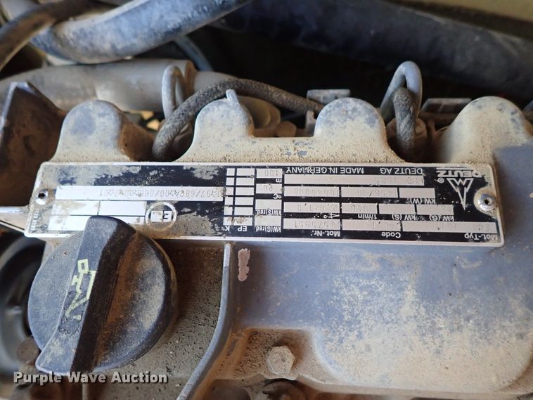 image for item DE5527 2001 JLG 660SJC boom lift