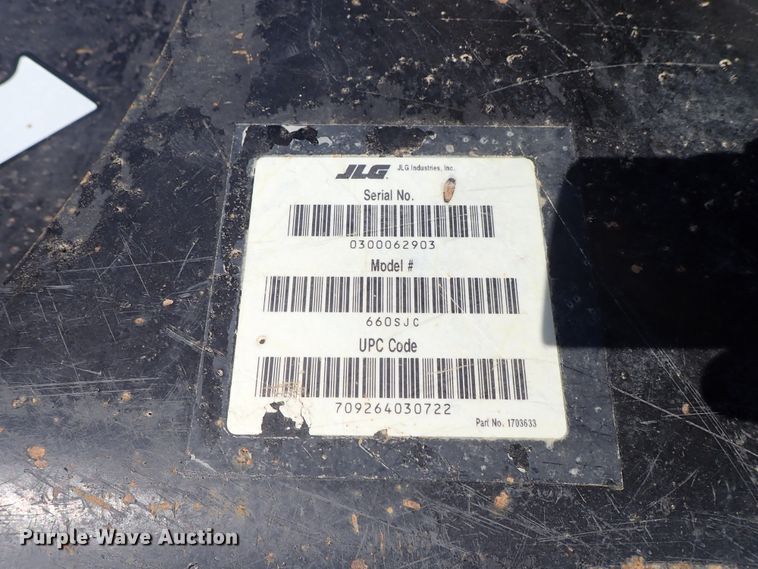 image for item DE5527 2001 JLG 660SJC boom lift