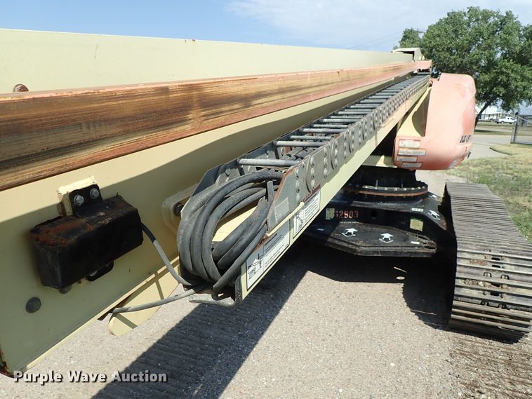 image for item DE5527 2001 JLG 660SJC boom lift