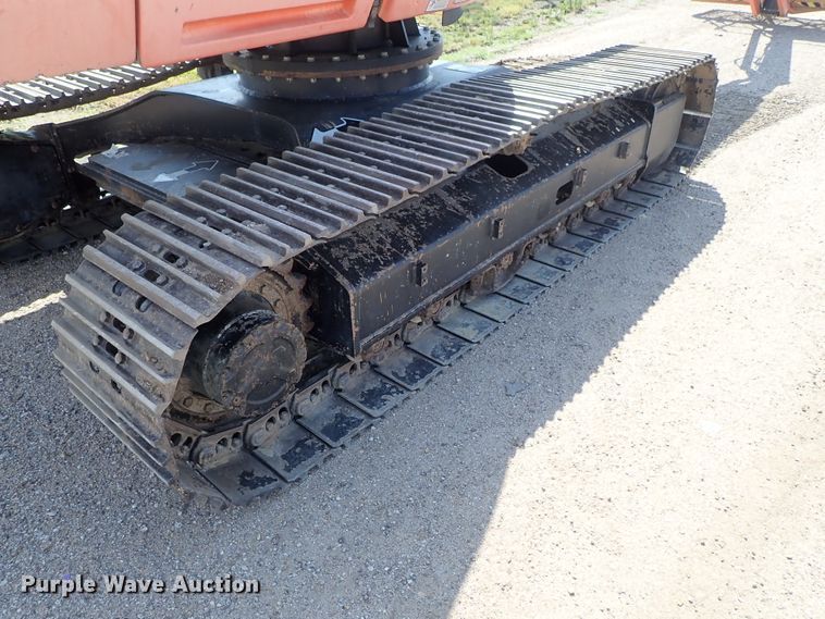 image for item DE5527 2001 JLG 660SJC boom lift