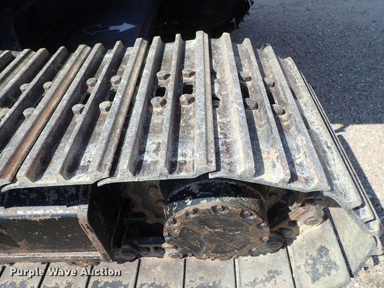 image for item DE5527 2001 JLG 660SJC boom lift