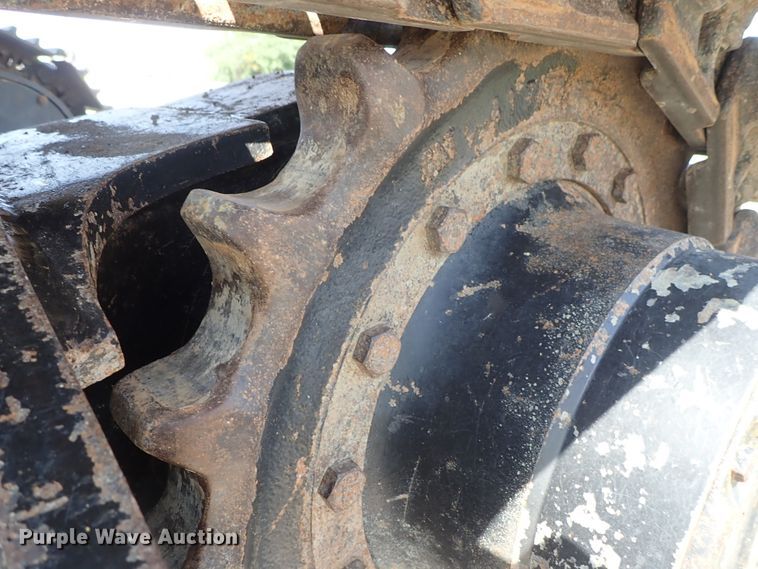 image for item DE5527 2001 JLG 660SJC boom lift