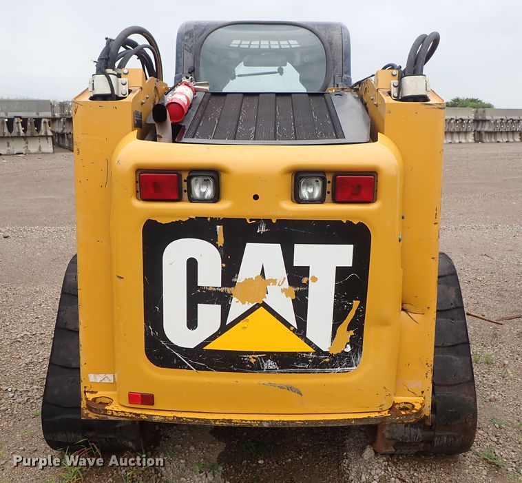 image for item DE5544 2011 Caterpillar 279C skid steer