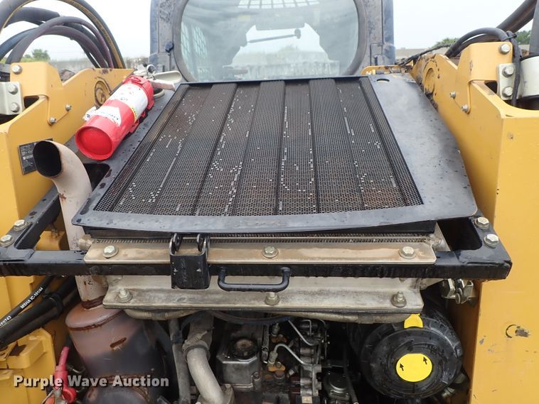 image for item DE5544 2011 Caterpillar 279C skid steer