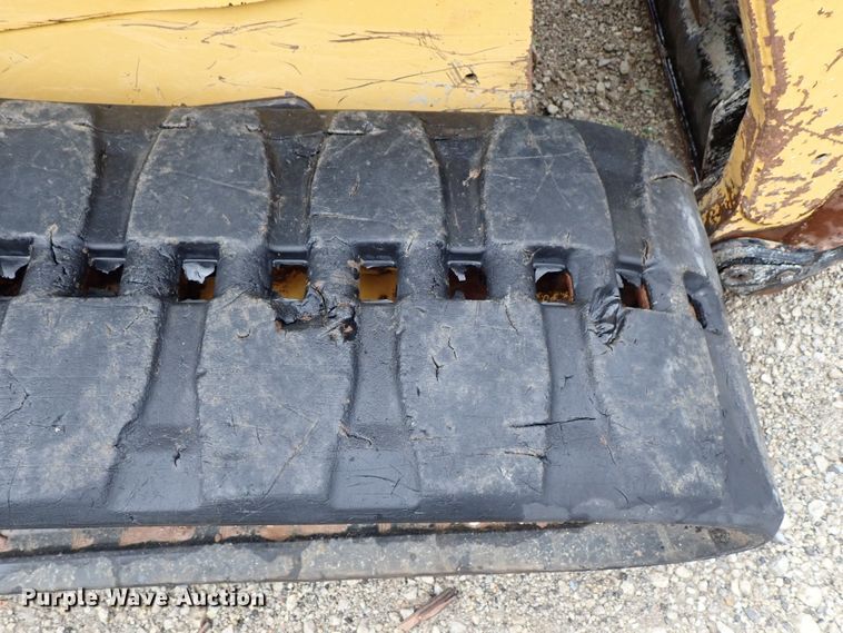 image for item DE5544 2011 Caterpillar 279C skid steer