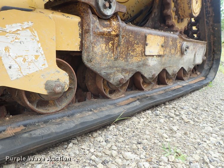 image for item DE5544 2011 Caterpillar 279C skid steer