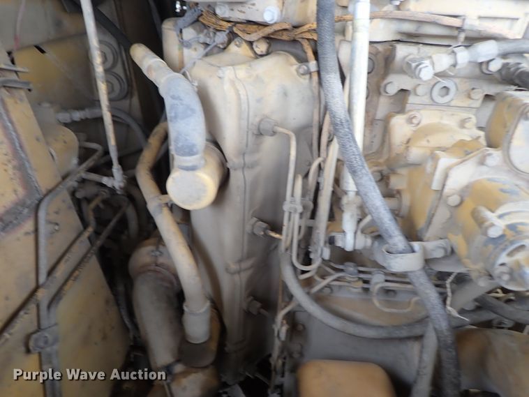 image for item DE5548 1989 Caterpillar 631E conventional scraper