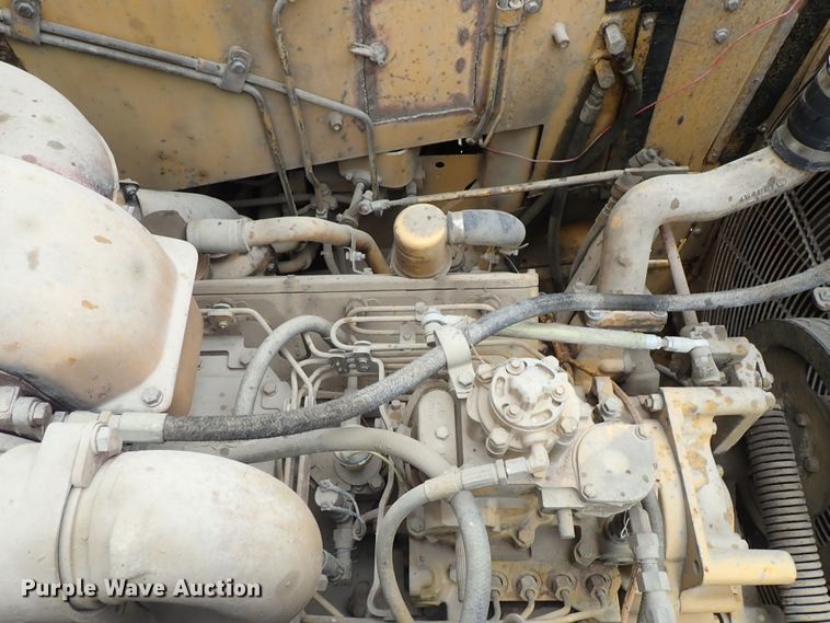image for item DE5548 1989 Caterpillar 631E conventional scraper