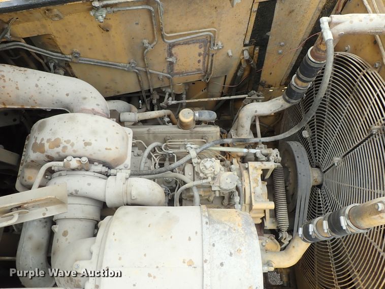 image for item DE5548 1989 Caterpillar 631E conventional scraper