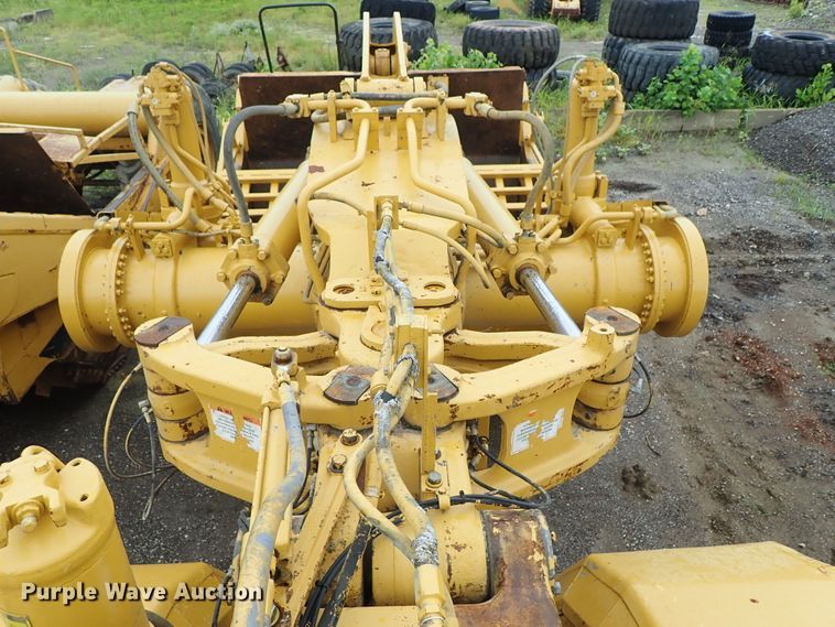 image for item DE5548 1989 Caterpillar 631E conventional scraper