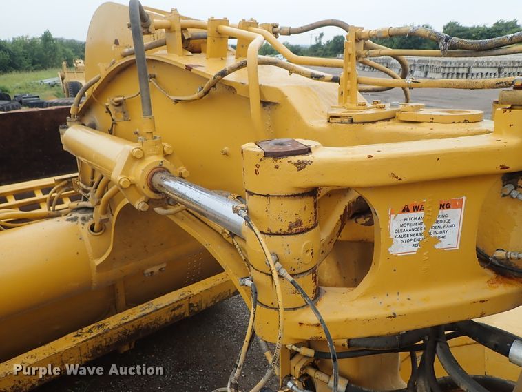 image for item DE5548 1989 Caterpillar 631E conventional scraper