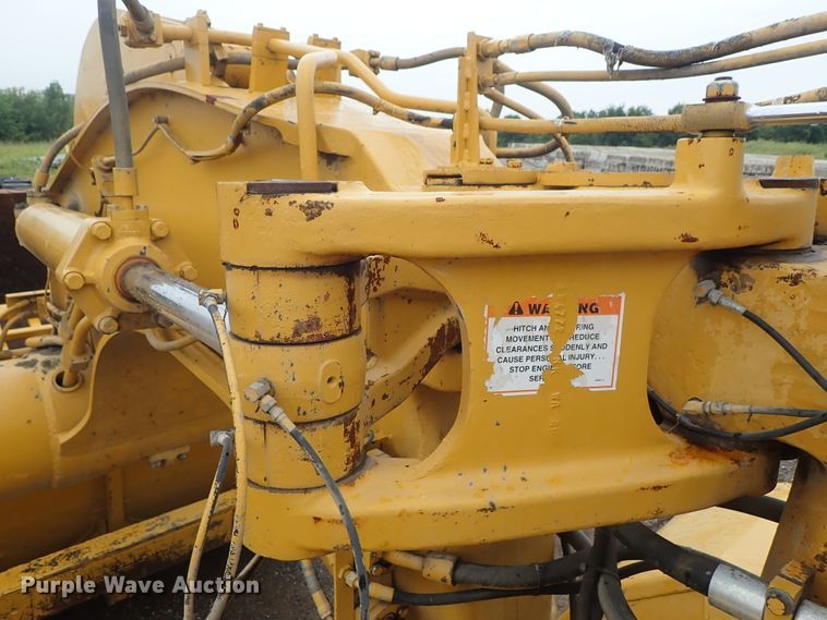 image for item DE5548 1989 Caterpillar 631E conventional scraper