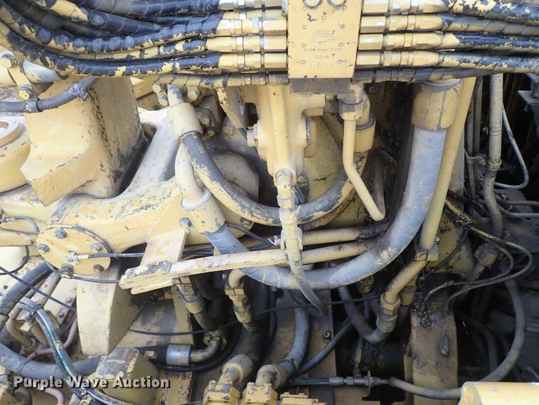 image for item DE5548 1989 Caterpillar 631E conventional scraper