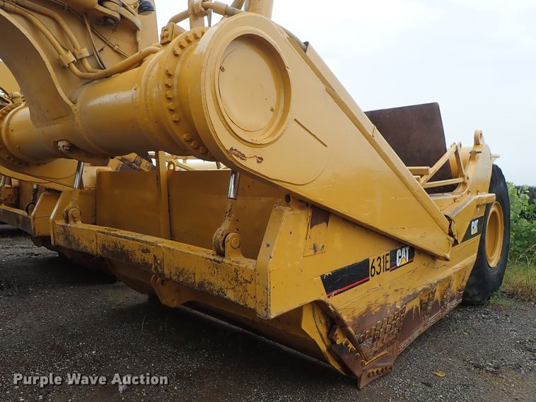 image for item DE5548 1989 Caterpillar 631E conventional scraper