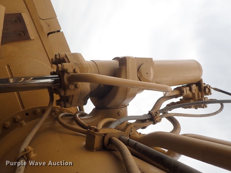 image for item DE5548 1989 Caterpillar 631E conventional scraper