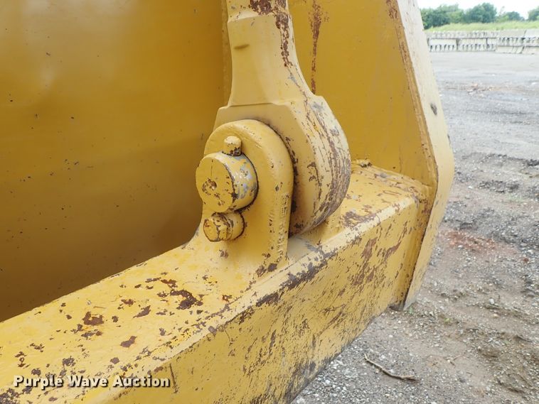 image for item DE5548 1989 Caterpillar 631E conventional scraper