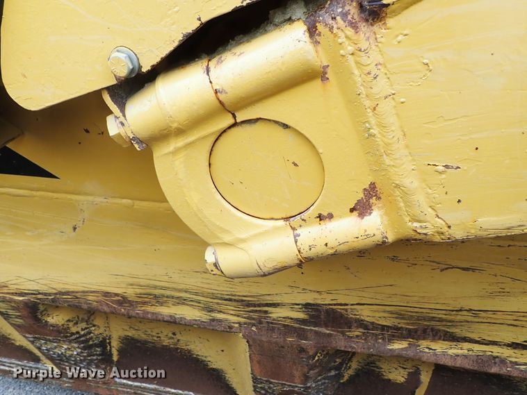 image for item DE5548 1989 Caterpillar 631E conventional scraper