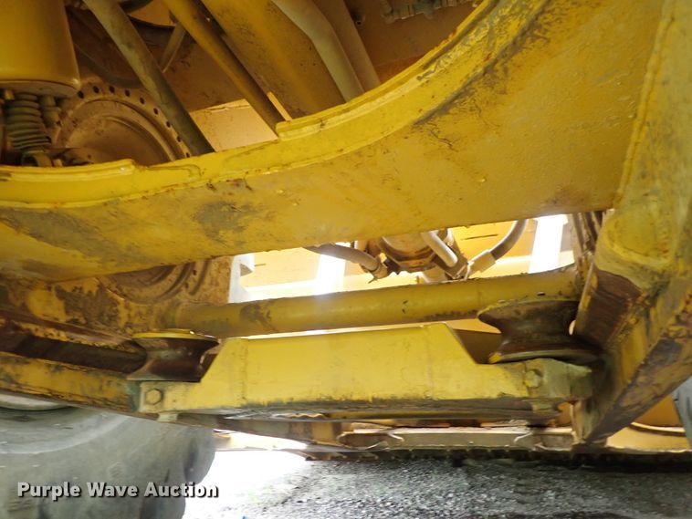 image for item DE5548 1989 Caterpillar 631E conventional scraper