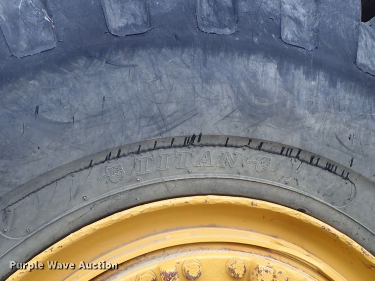 image for item DE5548 1989 Caterpillar 631E conventional scraper