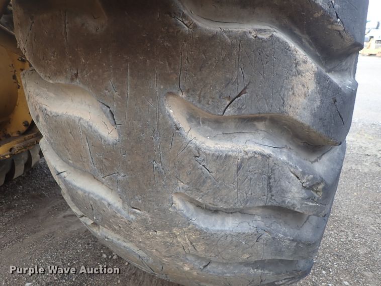 image for item DE5548 1989 Caterpillar 631E conventional scraper