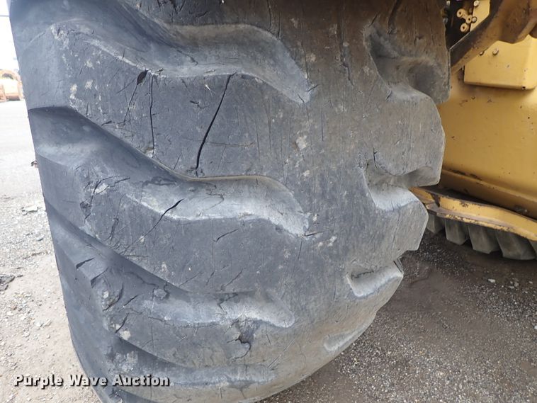 image for item DE5548 1989 Caterpillar 631E conventional scraper