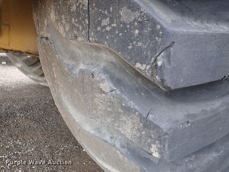 image for item DE5548 1989 Caterpillar 631E conventional scraper