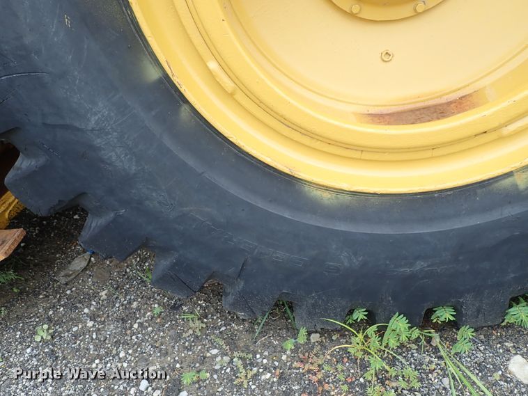 image for item DE5548 1989 Caterpillar 631E conventional scraper