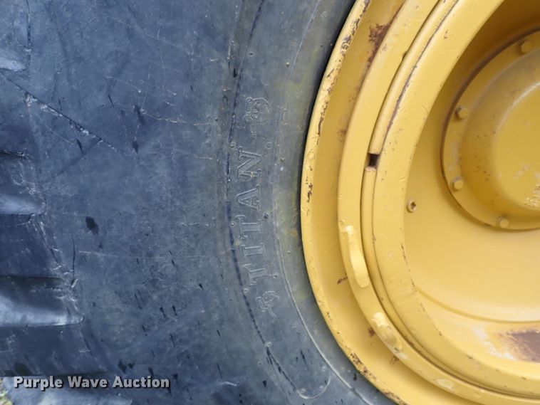 image for item DE5548 1989 Caterpillar 631E conventional scraper