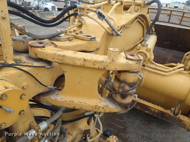 image for item DE5549 1988 Caterpillar 631E conventional scraper