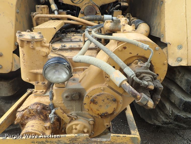 image for item DE5549 1988 Caterpillar 631E conventional scraper