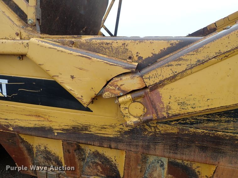 image for item DE5549 1988 Caterpillar 631E conventional scraper