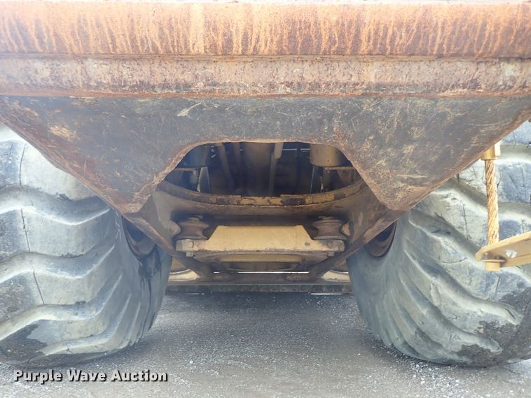 image for item DE5549 1988 Caterpillar 631E conventional scraper