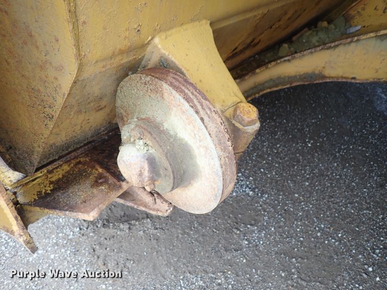 image for item DE5549 1988 Caterpillar 631E conventional scraper