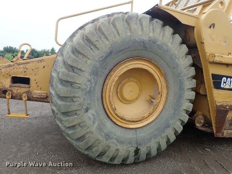 image for item DE5549 1988 Caterpillar 631E conventional scraper