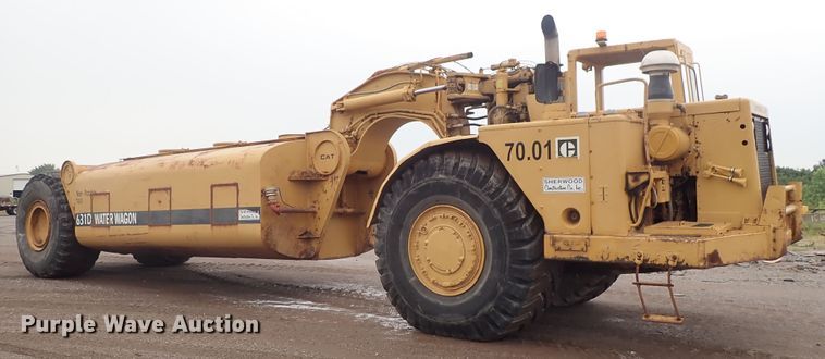 image for item DE5550 1976 Caterpillar 631D water wagon