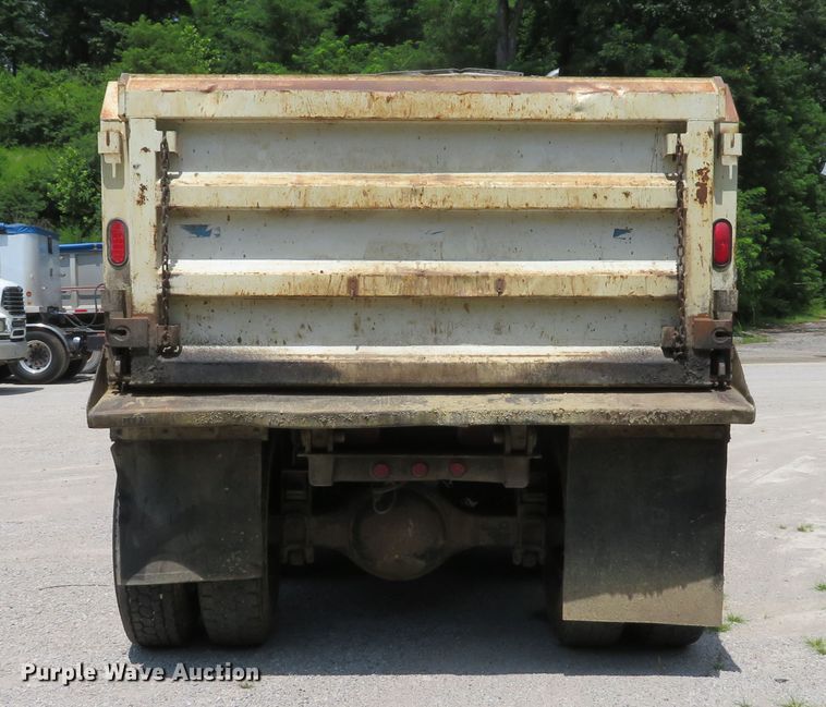 image for item DE8231 2004 Sterling Acterra dump truck