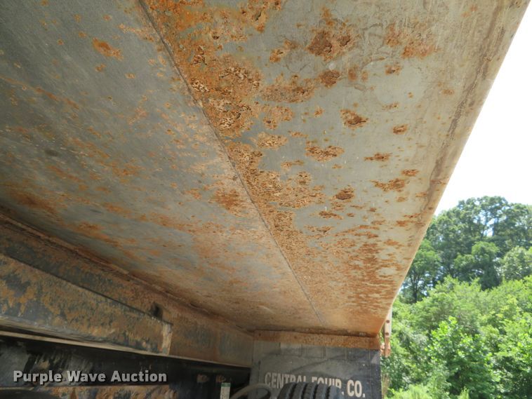 image for item DE8231 2004 Sterling Acterra dump truck