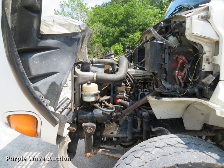 image for item DE8231 2004 Sterling Acterra dump truck