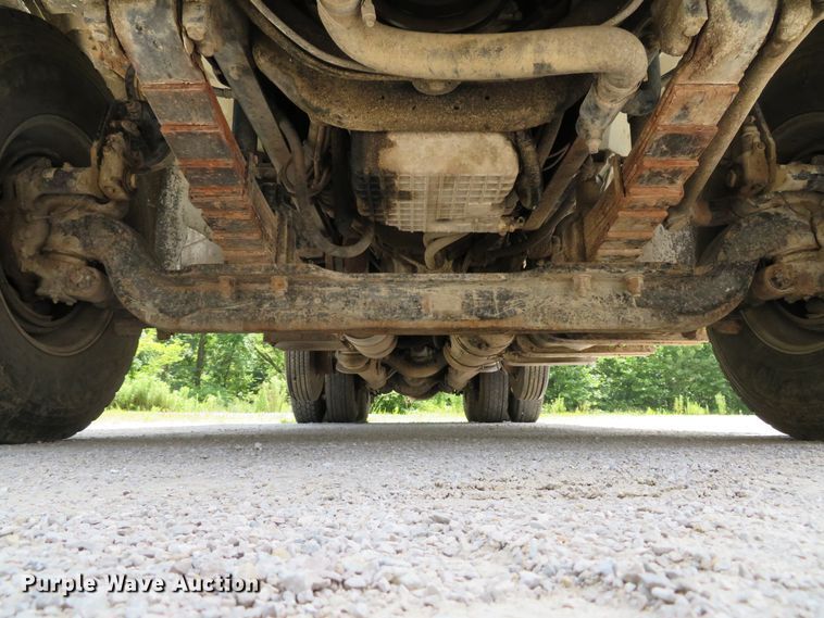 image for item DE8231 2004 Sterling Acterra dump truck