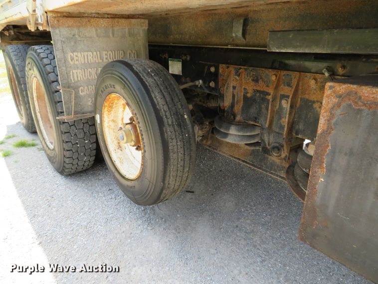 image for item DE8231 2004 Sterling Acterra dump truck