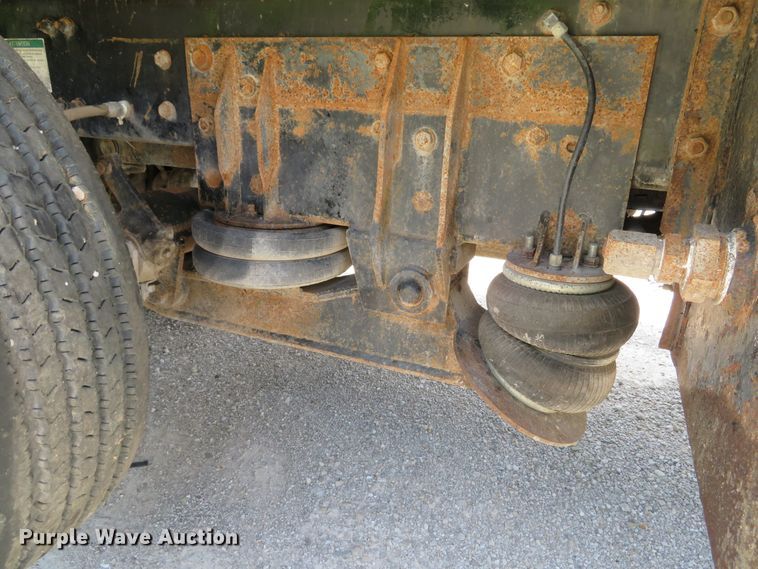 image for item DE8231 2004 Sterling Acterra dump truck