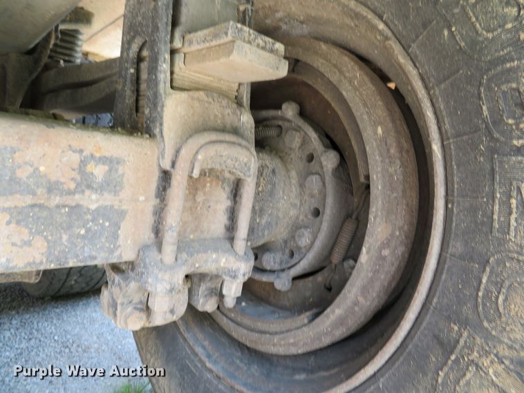 image for item DE8231 2004 Sterling Acterra dump truck