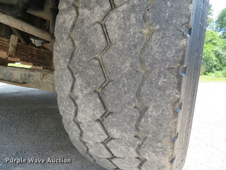 image for item DE8231 2004 Sterling Acterra dump truck